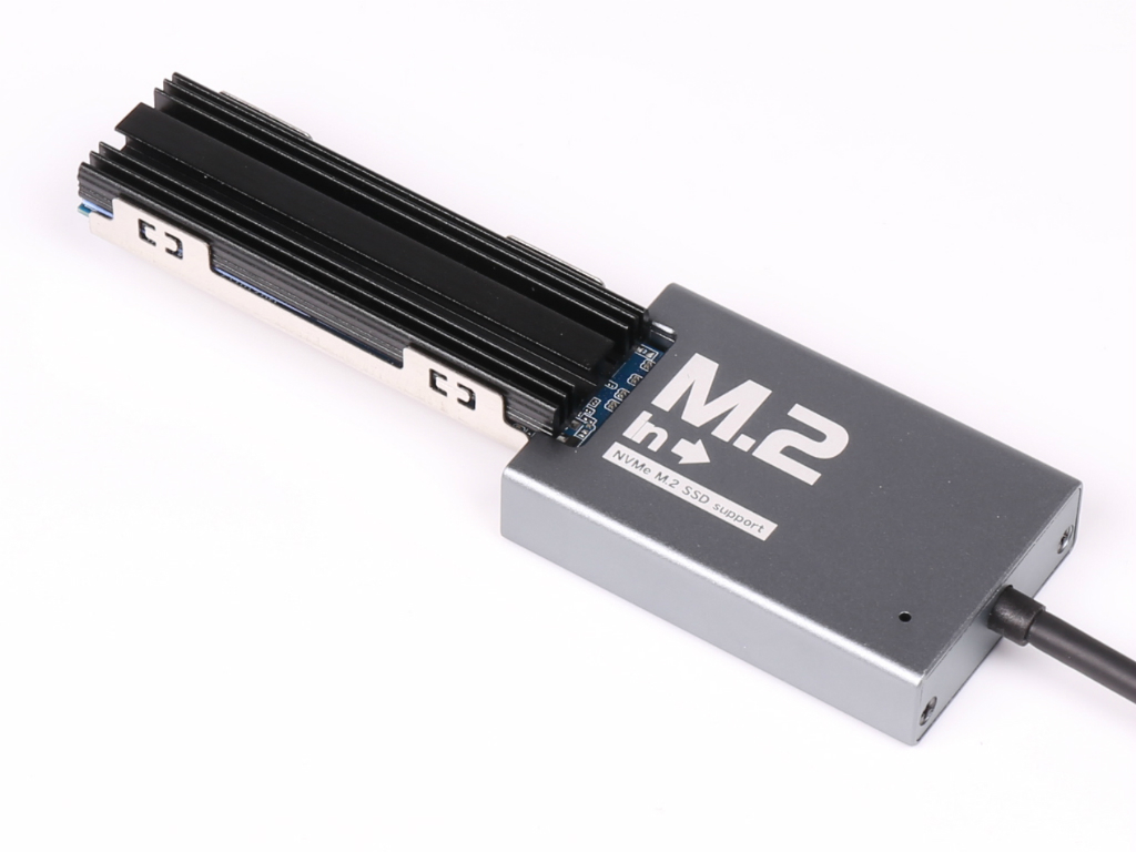UD-M2IN_914