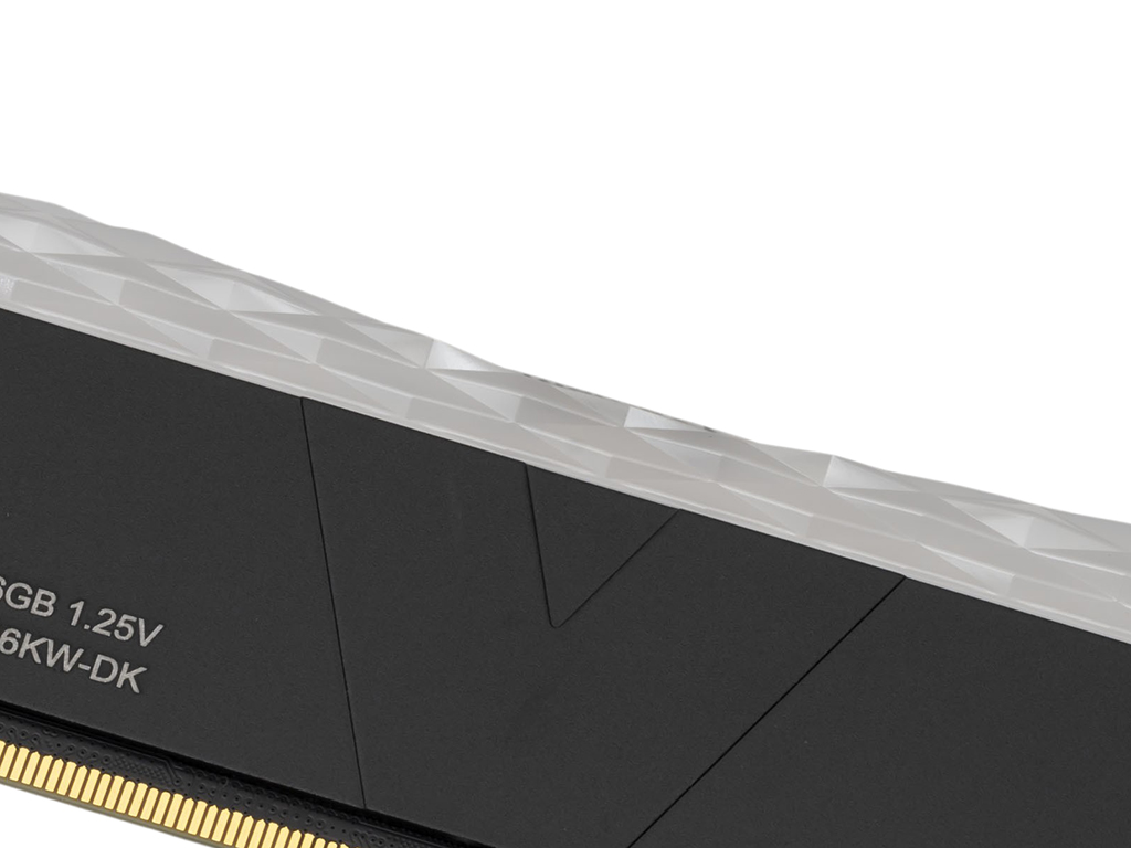 Manta XPrism RGB SCC_40