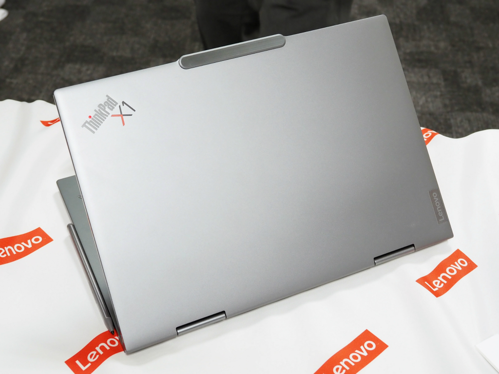 thinkpad_x1_2in1_03