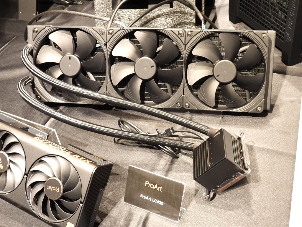 ASUS_akiba20240427_08