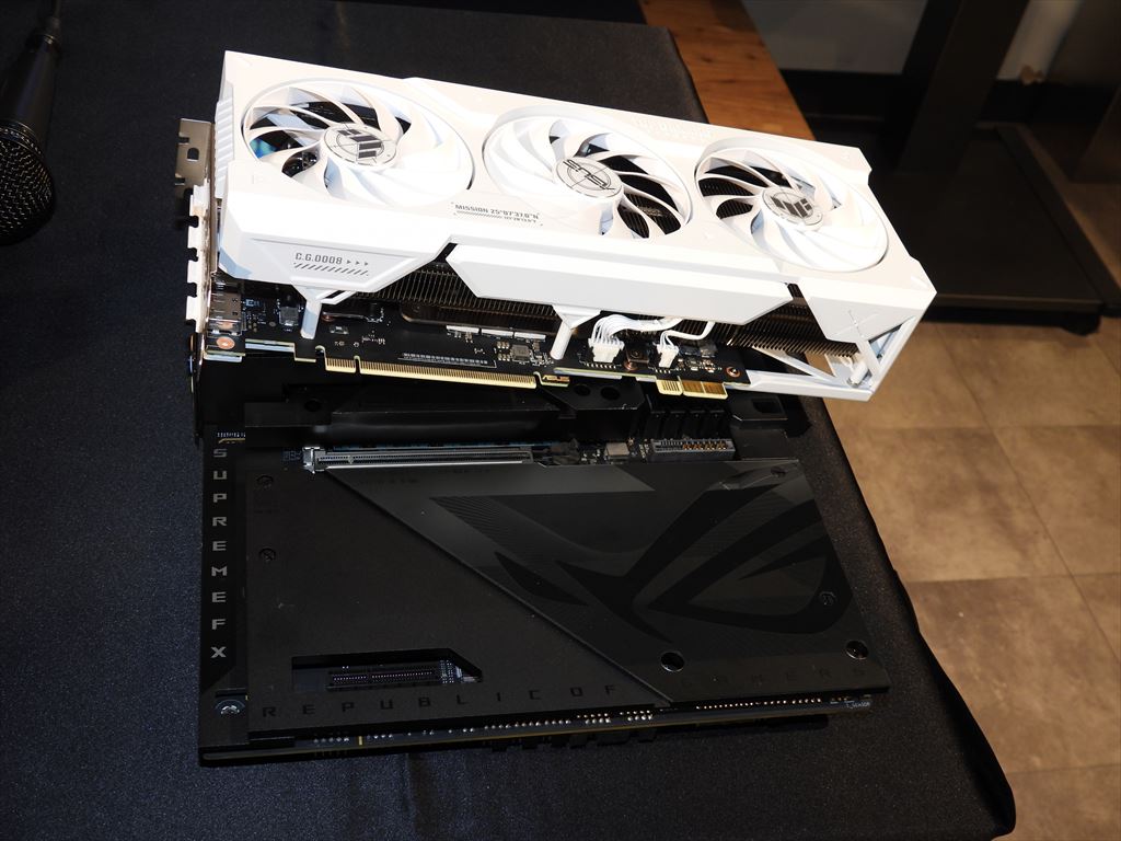 ASUS_akiba20240427_19