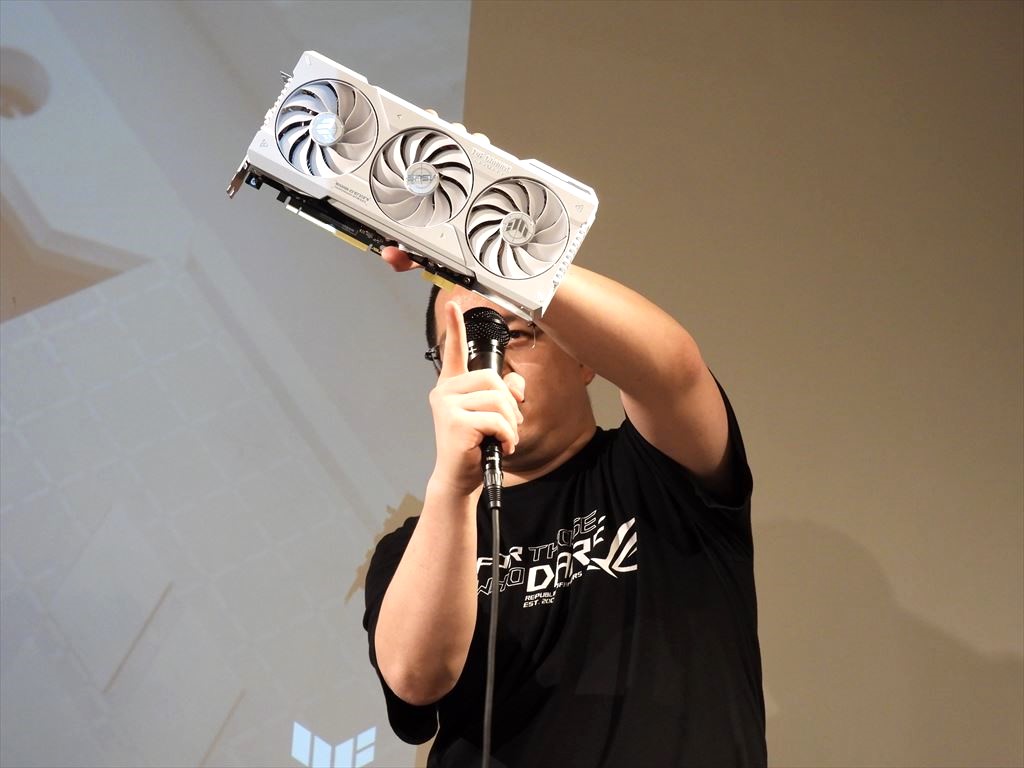 ASUS_akiba20240427_32
