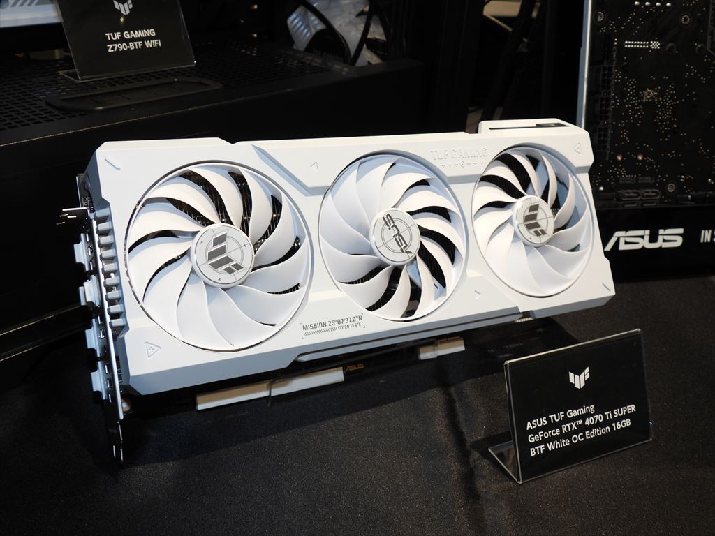 ASUS_akiba20240427_37
