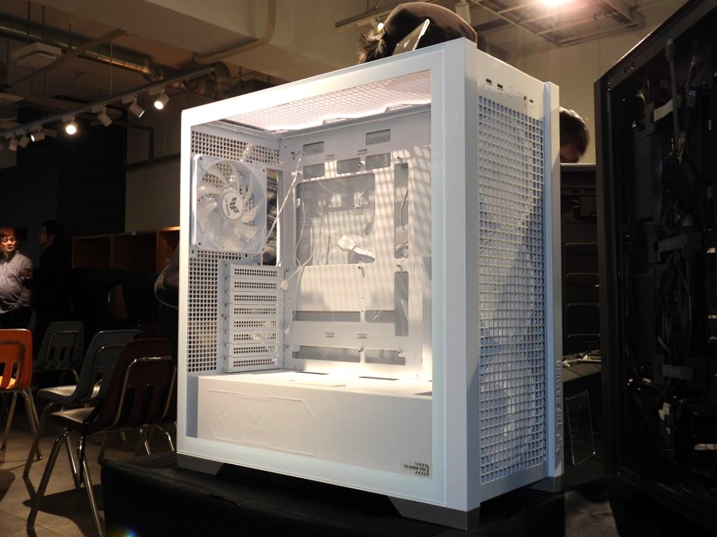 ASUS_akiba20240427_45