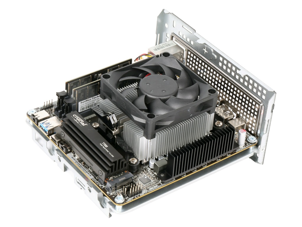 deskmini_x600_39
