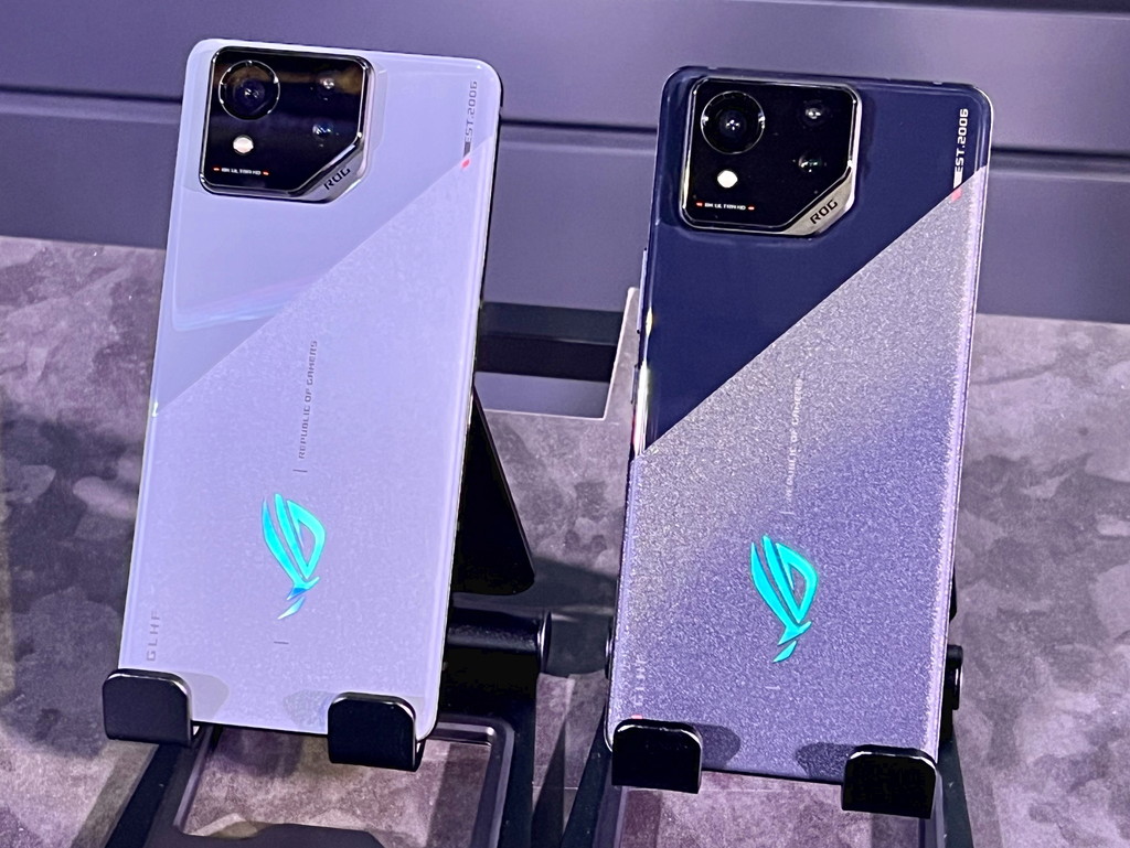 ROG_Phone_8_press_05