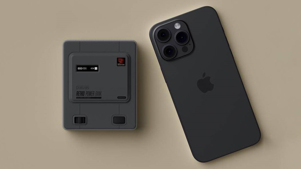 Retro_Power_Bank_07