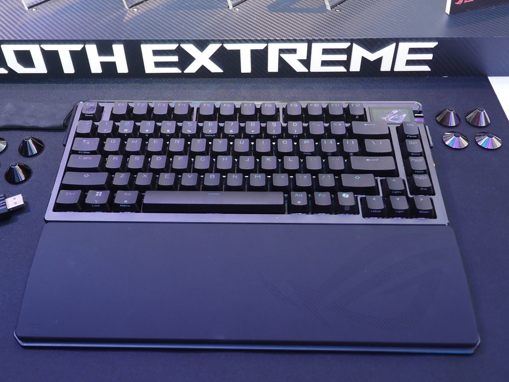 computex2024_asus_kb_ms_03