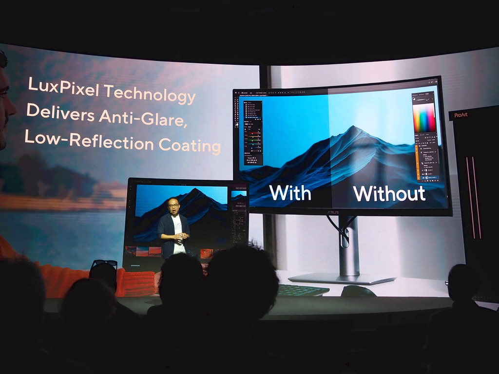 computex2024_asus_display_08