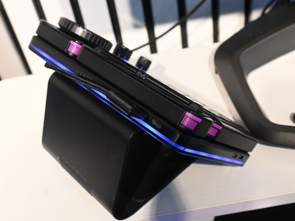 MasterHUB_computex2024_08