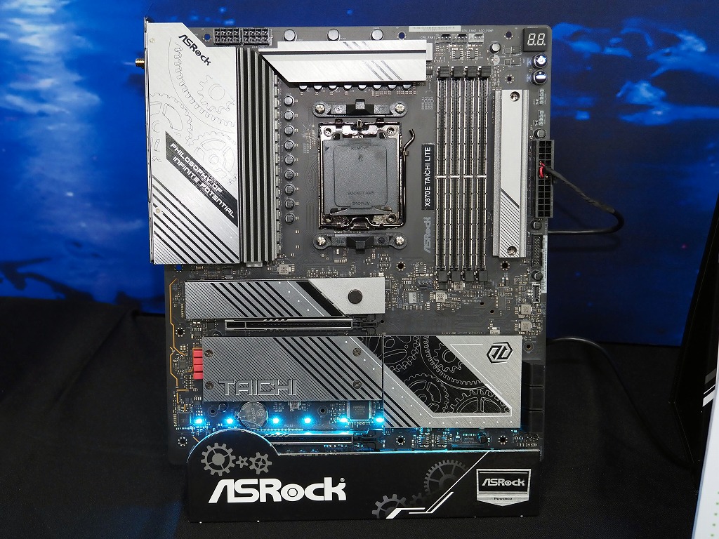 computex_2024_asrock_amd_07