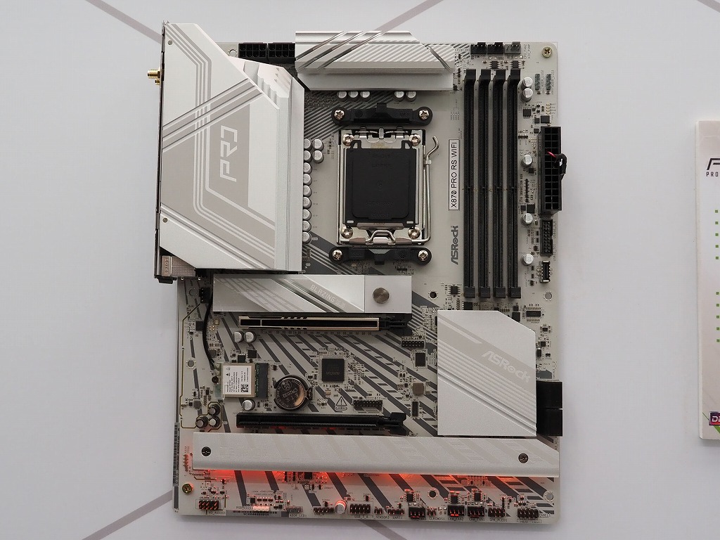 computex_2024_asrock_amd_13