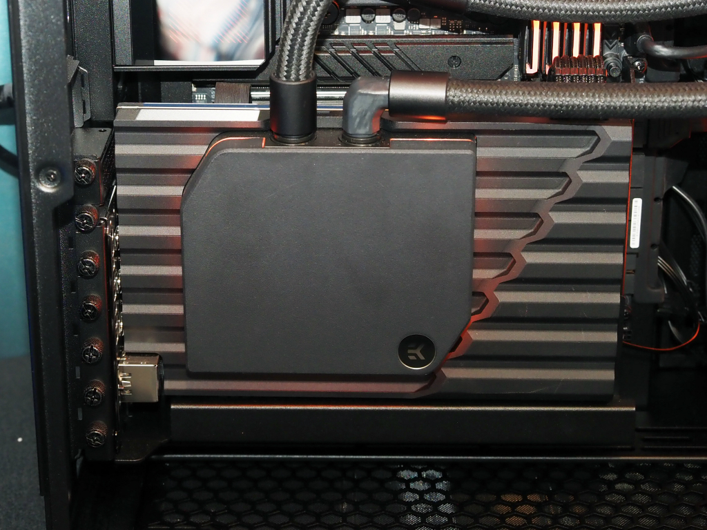 computex_2024_ekwb_nexe_06