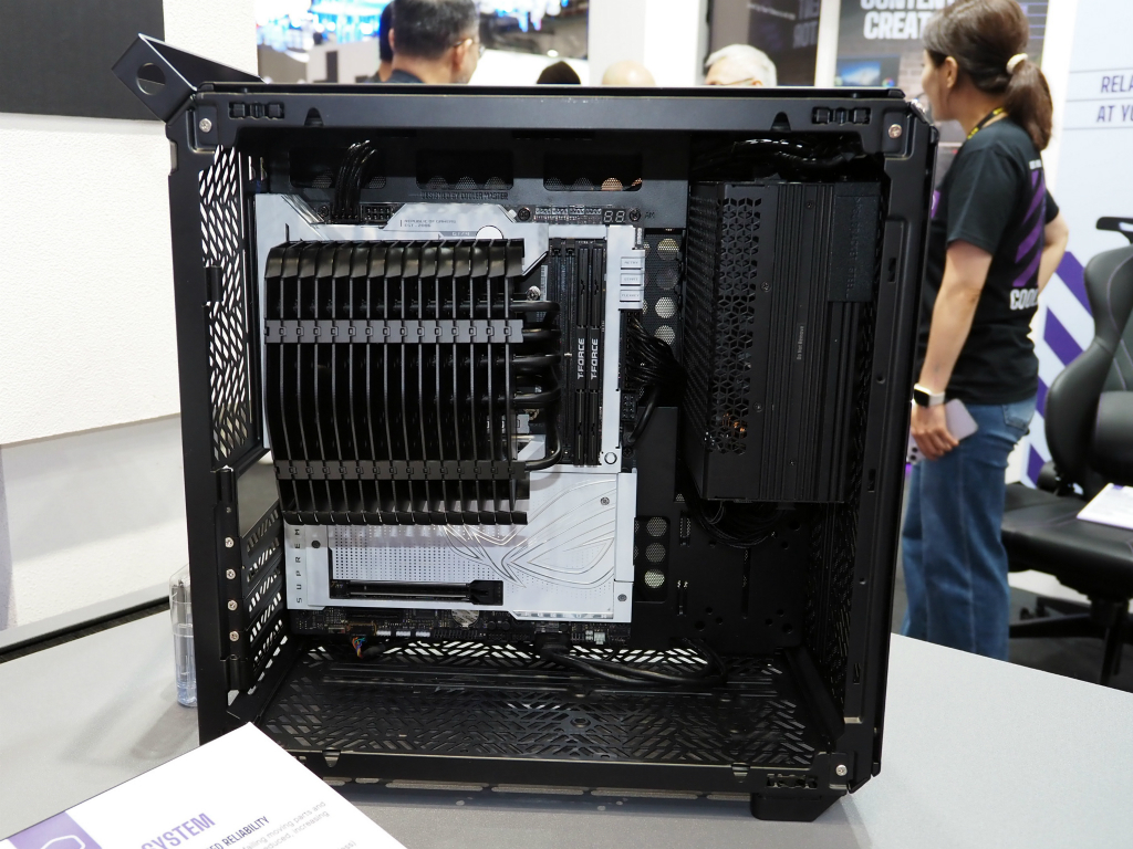 computex_2024_cm_v8_09