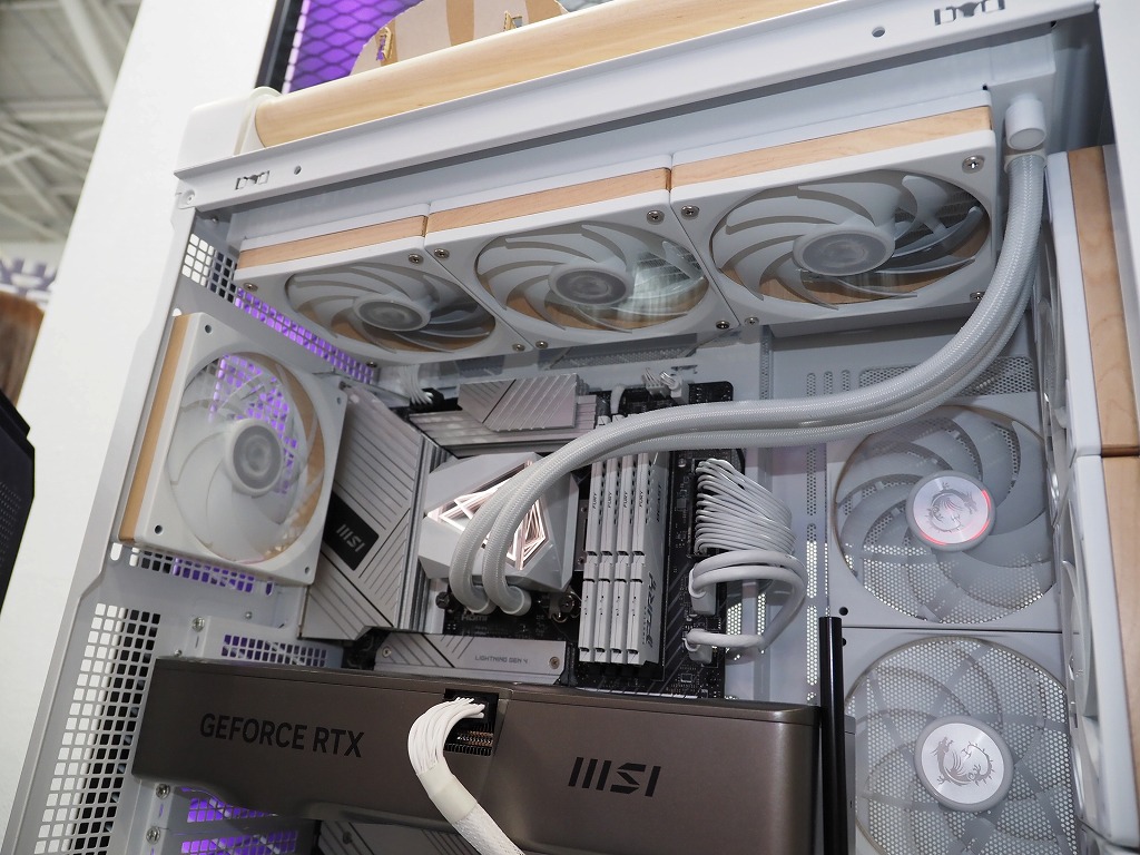 computex_2024_msi_modern_05