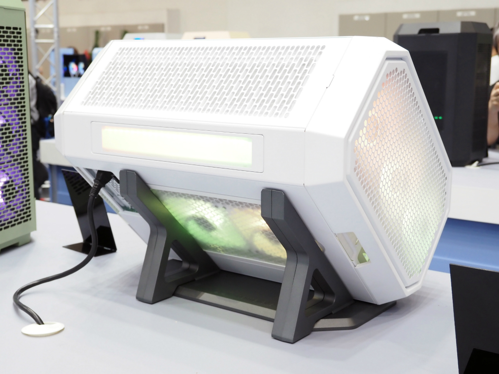 computex_2024_the_tower_07