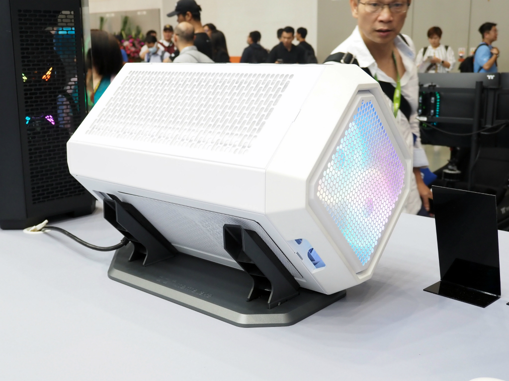 computex_2024_the_tower_13