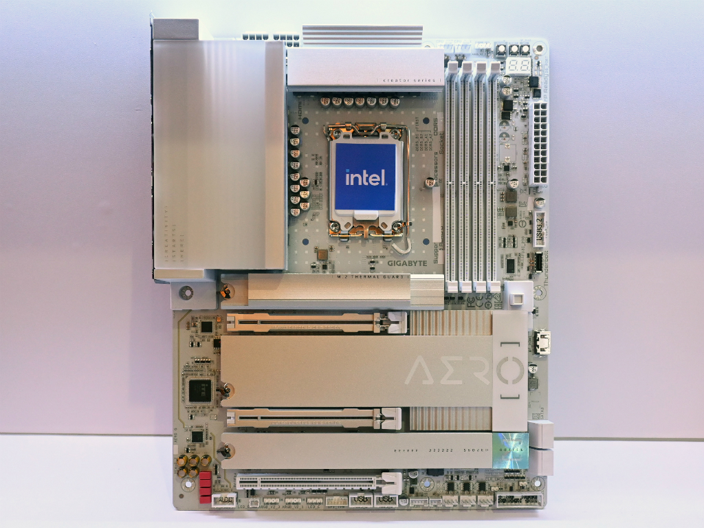 computex_2024_giga_mb_07