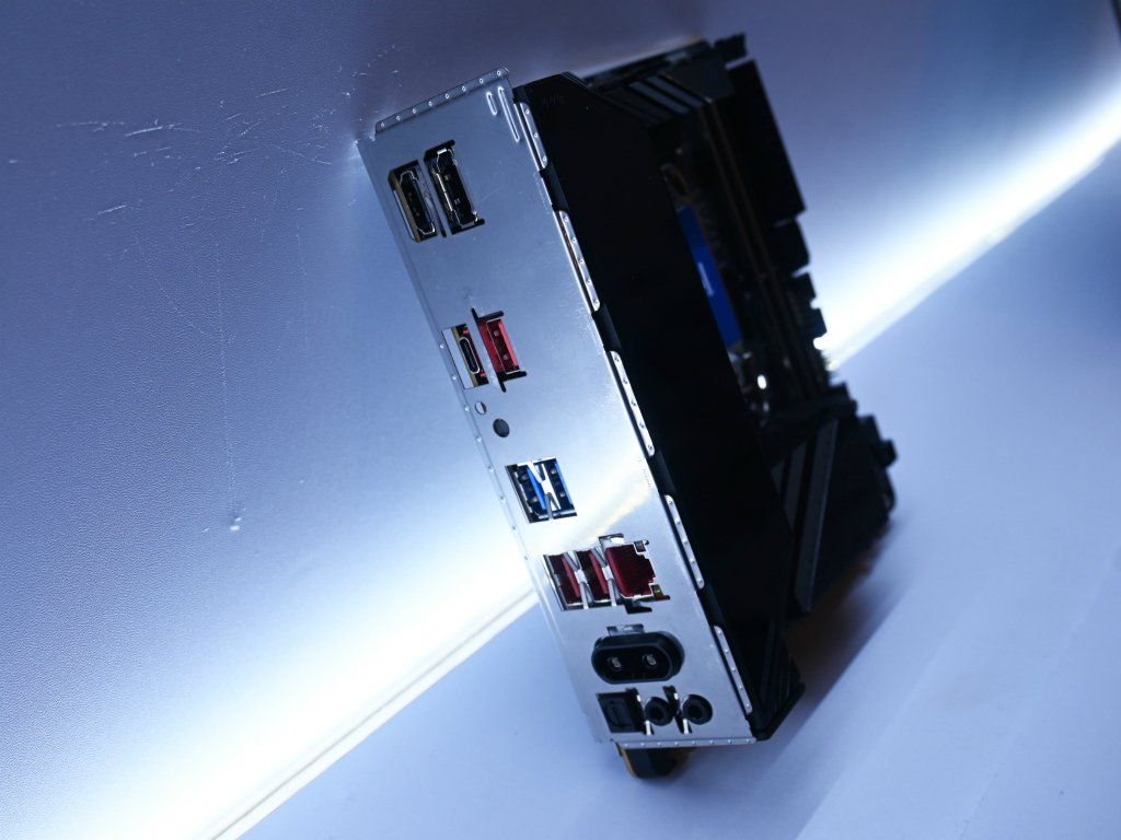 computex_2024_giga_mb_12