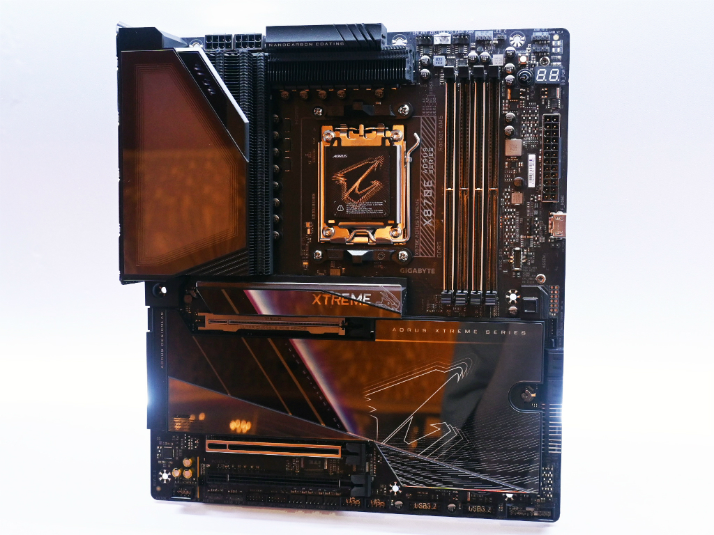 computex_2024_giga_mb_15
