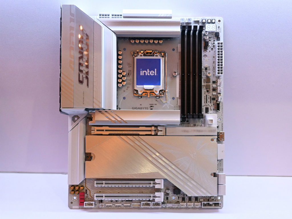 computex_2024_giga_mb_17