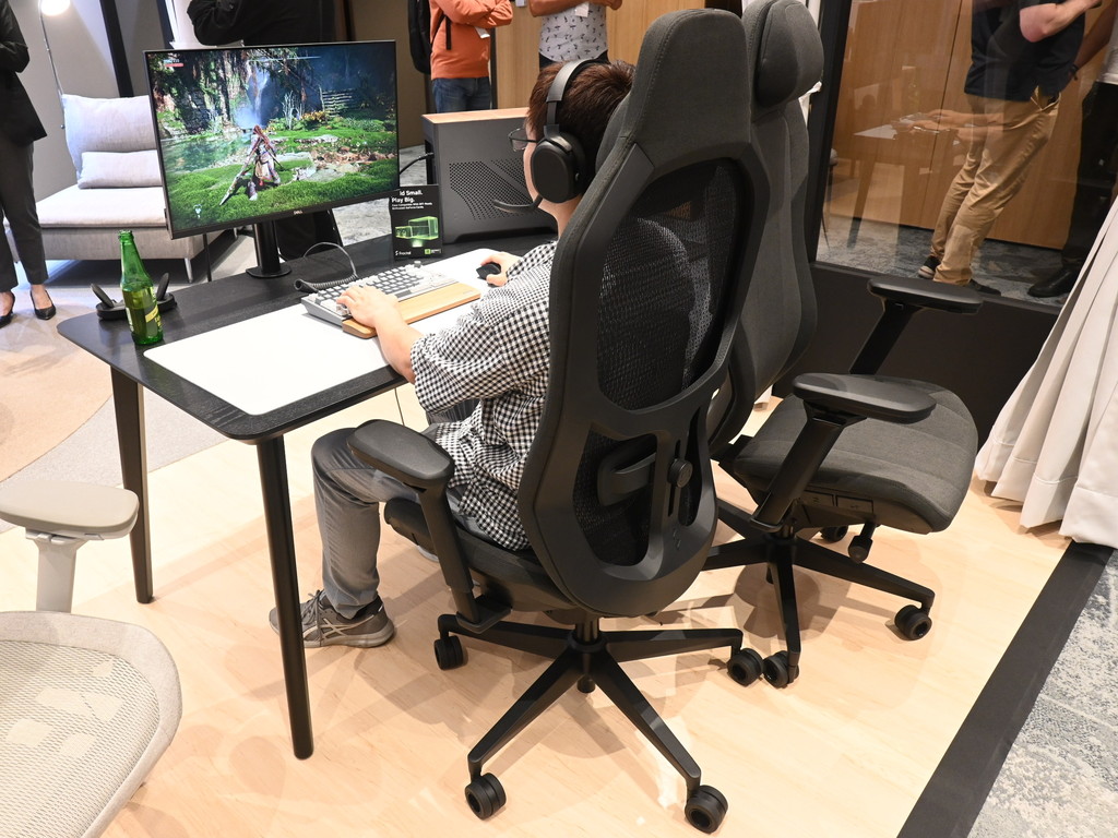 Fractal_chair_audio_computex2024_05