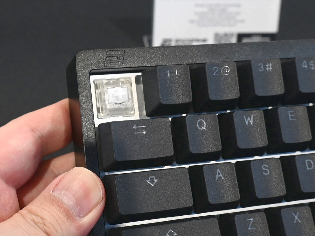 KB65HE_computex2024_04