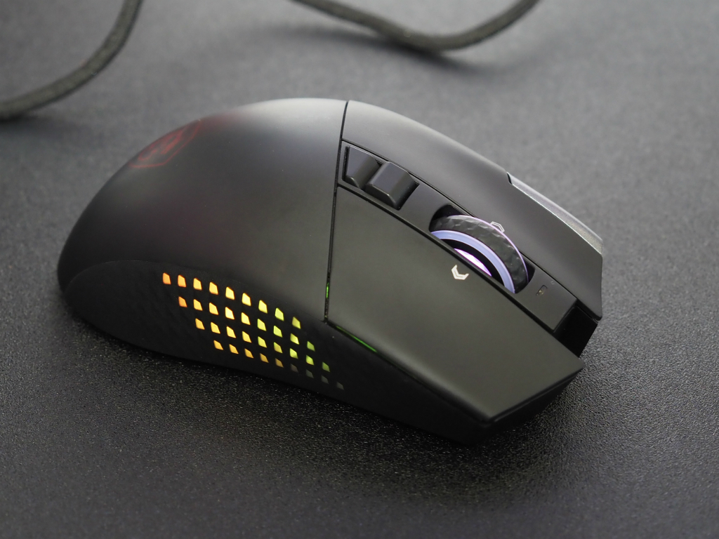 computex_2024_msi_keyboard_08
