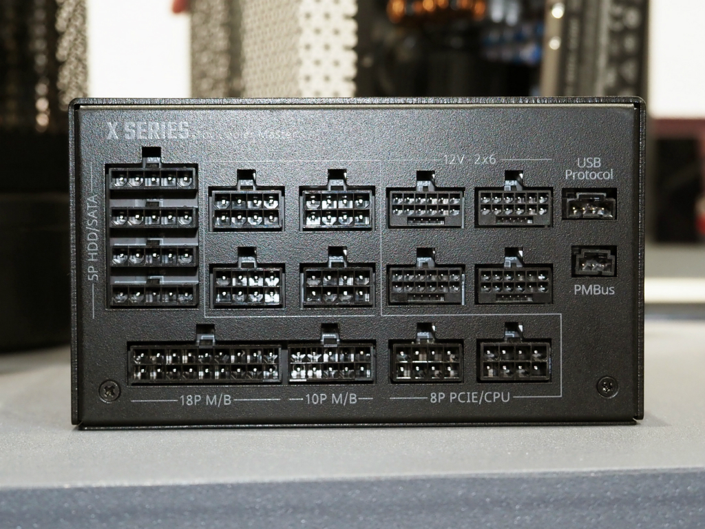 computex_2024_cm_psu_04
