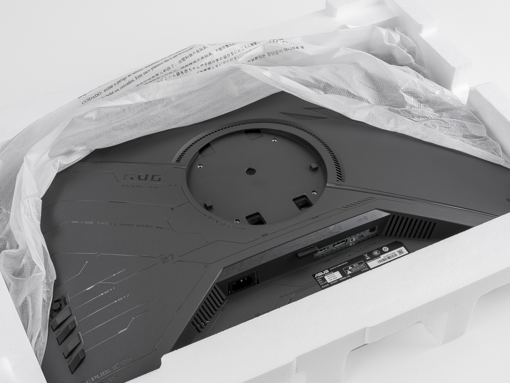 rog_strix_xg27ucs_6