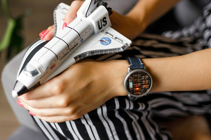 Lunokhod_Watch_05