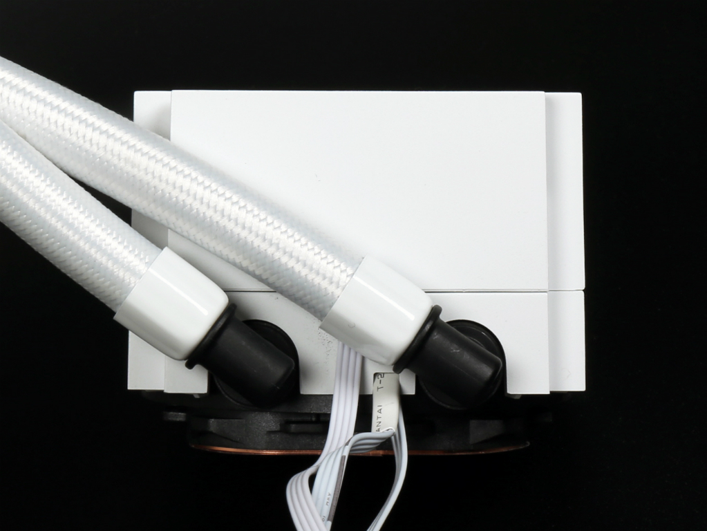 alpha2_a36_white_916
