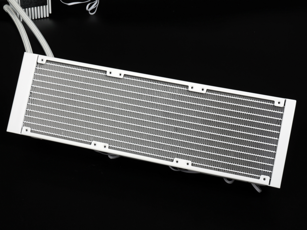 alpha2_a36_white_917
