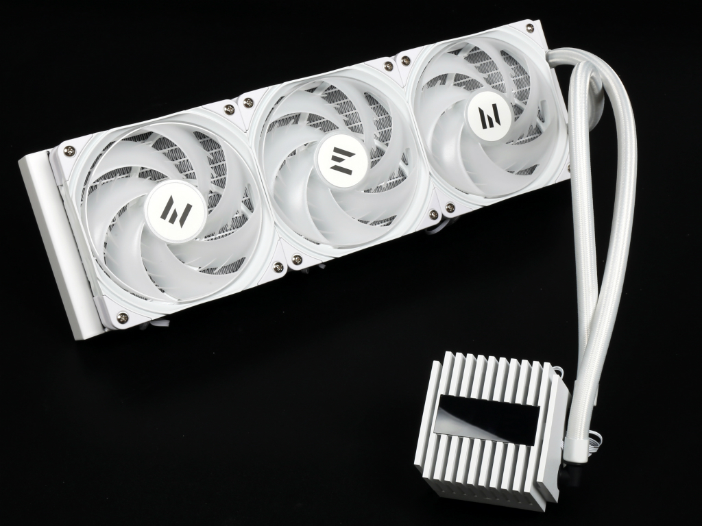 alpha2_a36_white_950