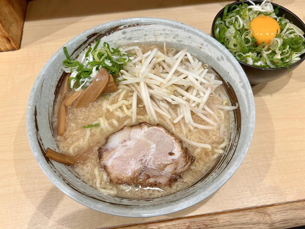 240811akbgohan_05