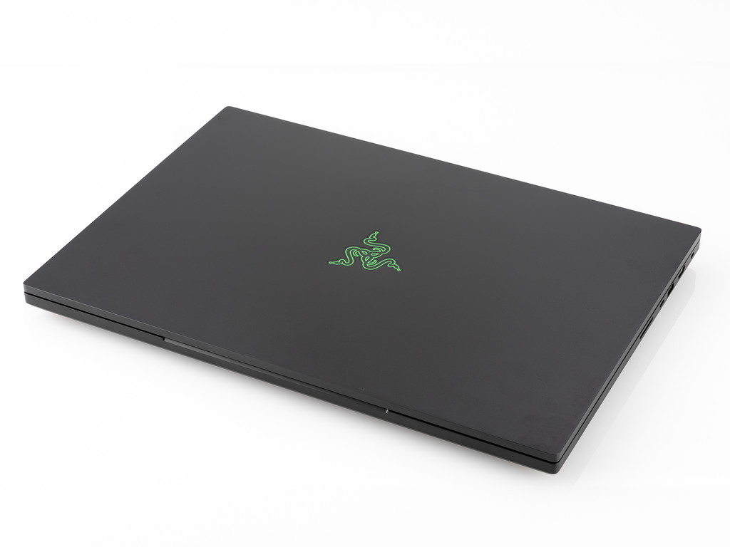 Razer_Blade_18_2024_review_11