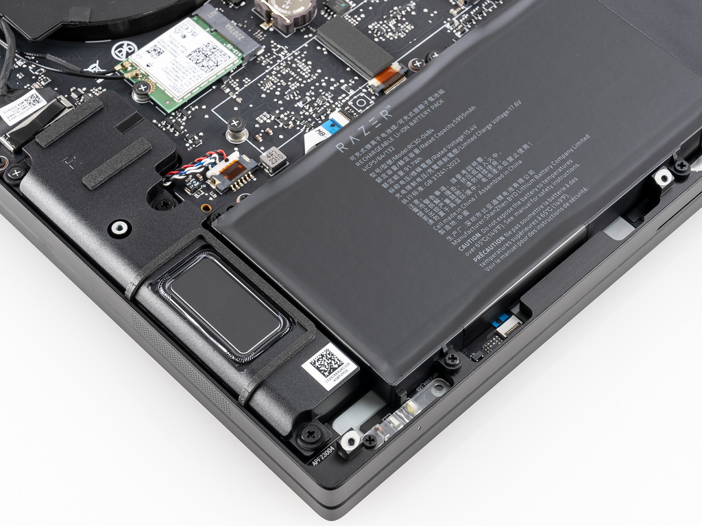Razer_Blade_18_2024_review_49