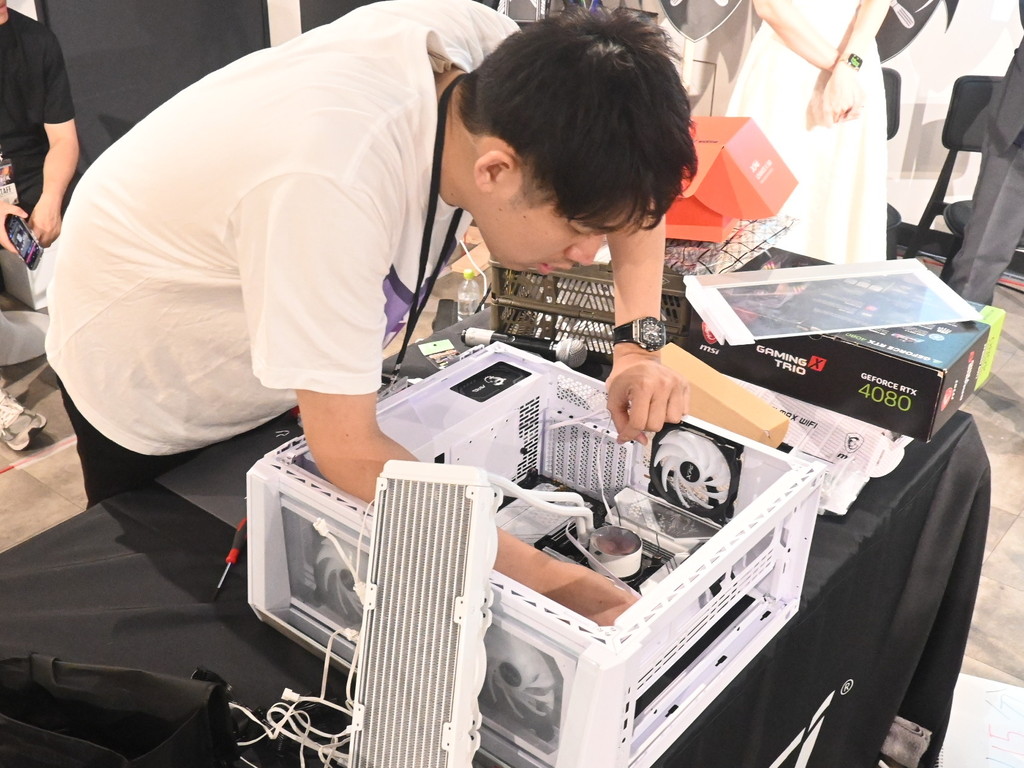 “野生のプロ”が100万円PCをかけて自作の腕を競い合う「MSIカスタムPC王者決定戦」リポート