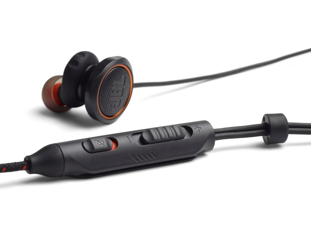 JBL_Quantum_50C_02