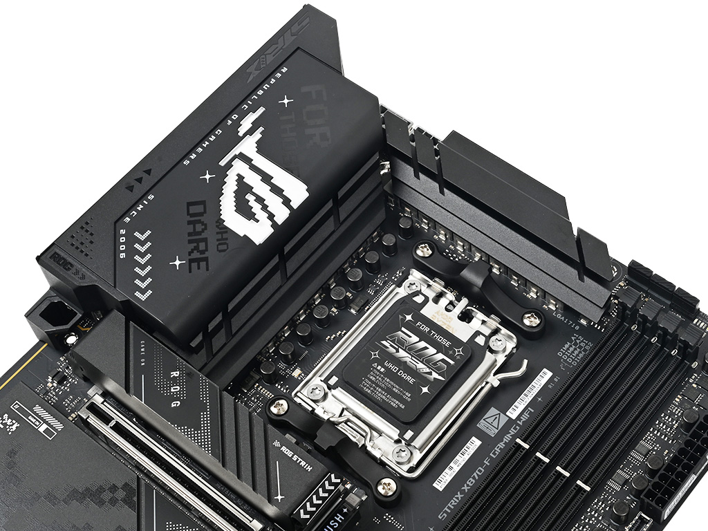 rog_strix_x870f_gaming_wifi_027