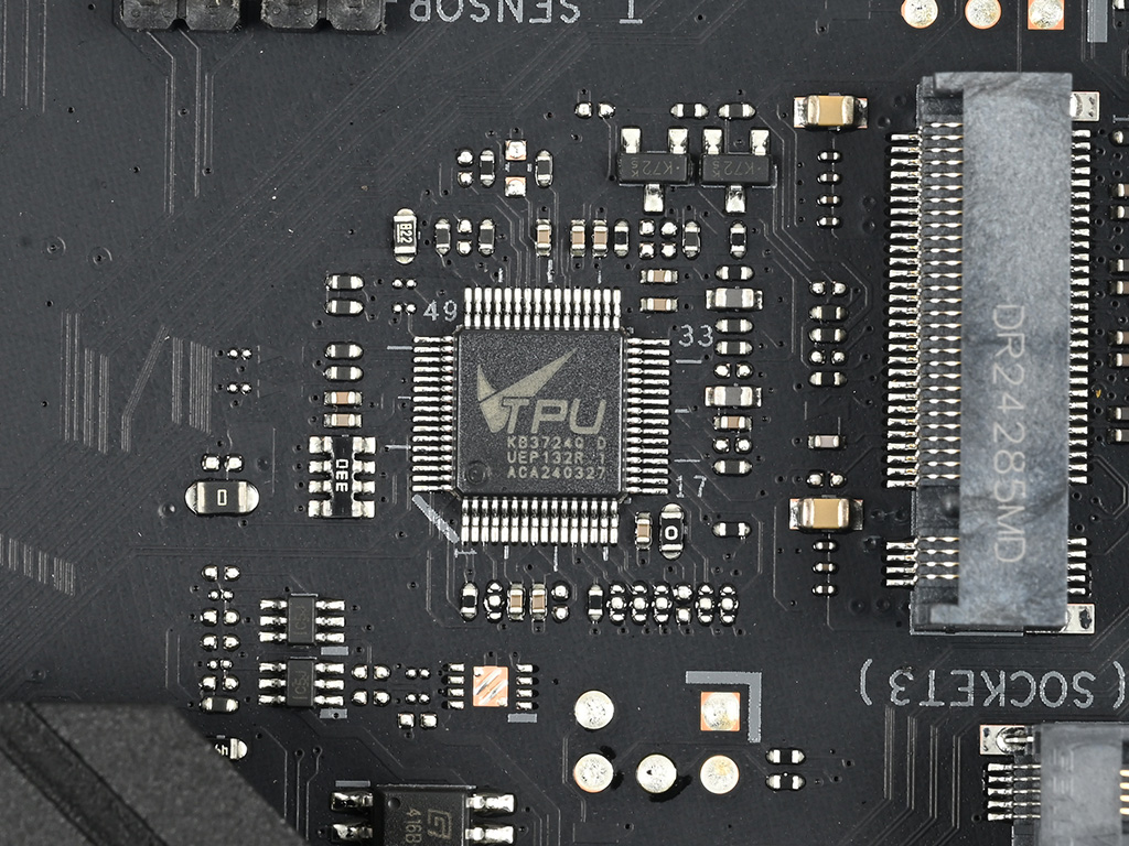 rog_strix_x870f_gaming_wifi_062