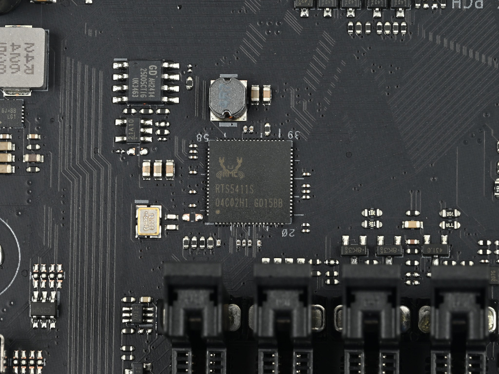 rog_strix_x870f_gaming_wifi_067
