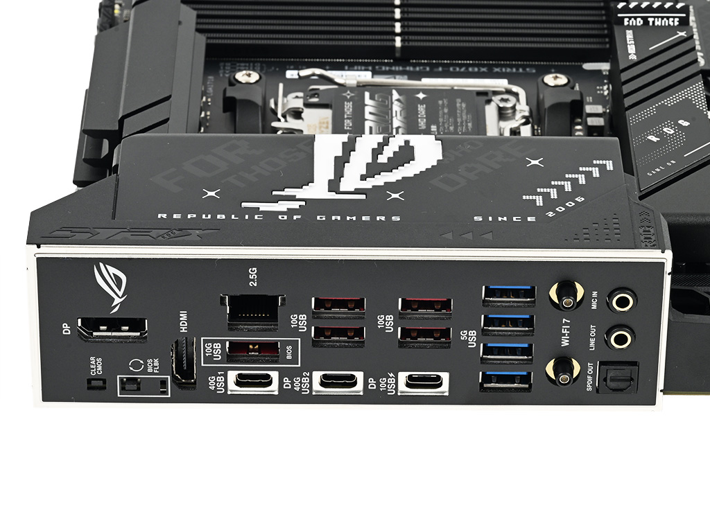 rog_strix_x870f_gaming_wifi_008