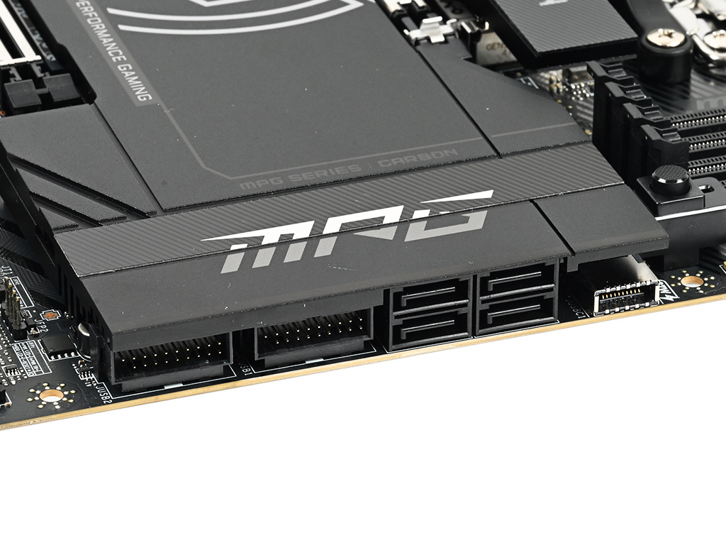 mag_x870e_carbon_wifi_10