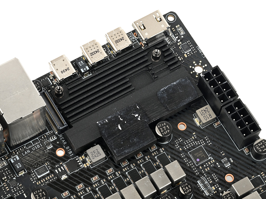 mag_x870e_carbon_wifi_70