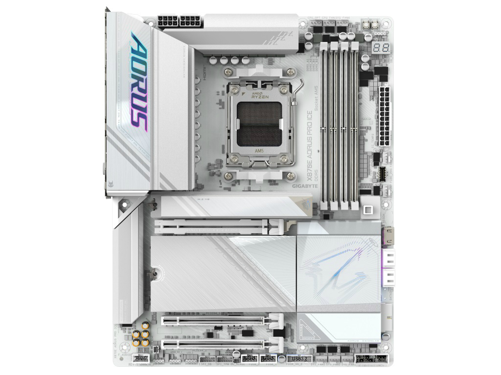 X870E_AORUS_PRO_ICE_03