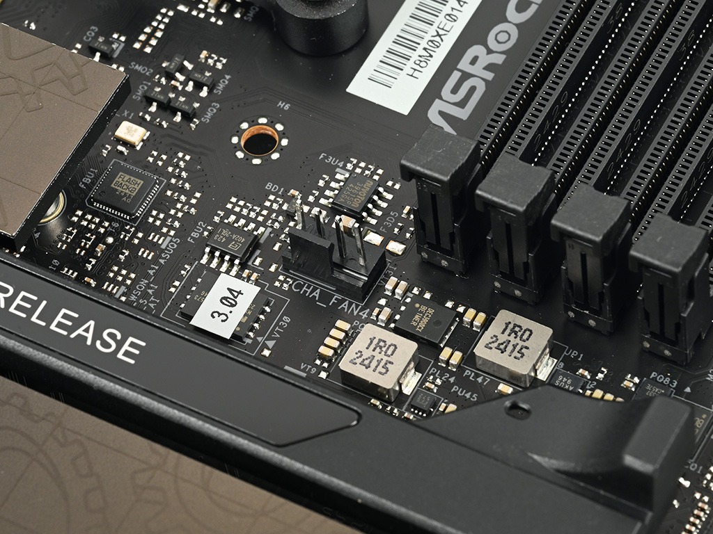 x870e_taichi_18