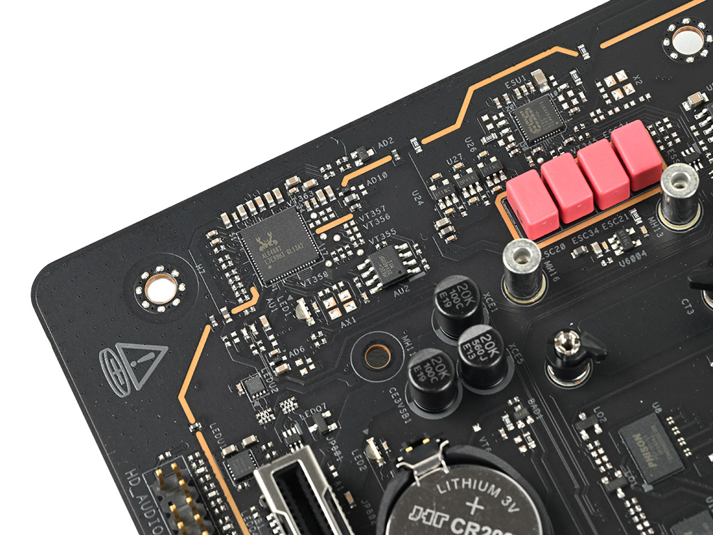x870e_taichi_24