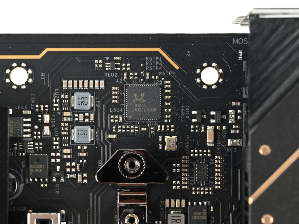 x870e_taichi_28