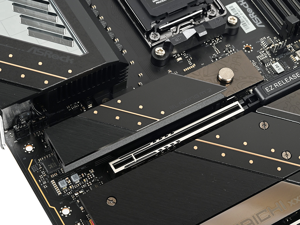 x870e_taichi_57